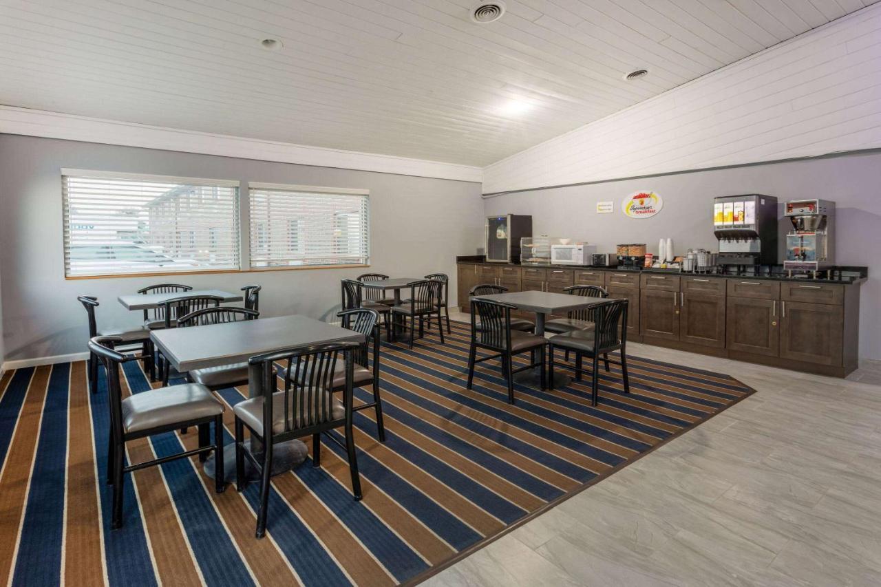Desoto Inn & Suites Missouri Valley Dış mekan fotoğraf