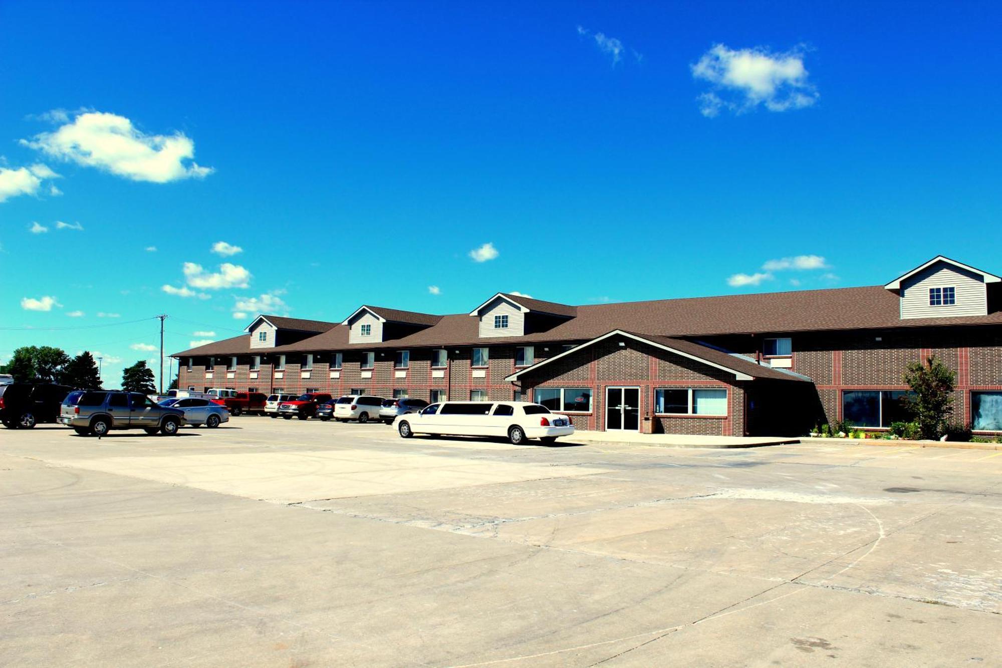 Desoto Inn & Suites Missouri Valley Dış mekan fotoğraf