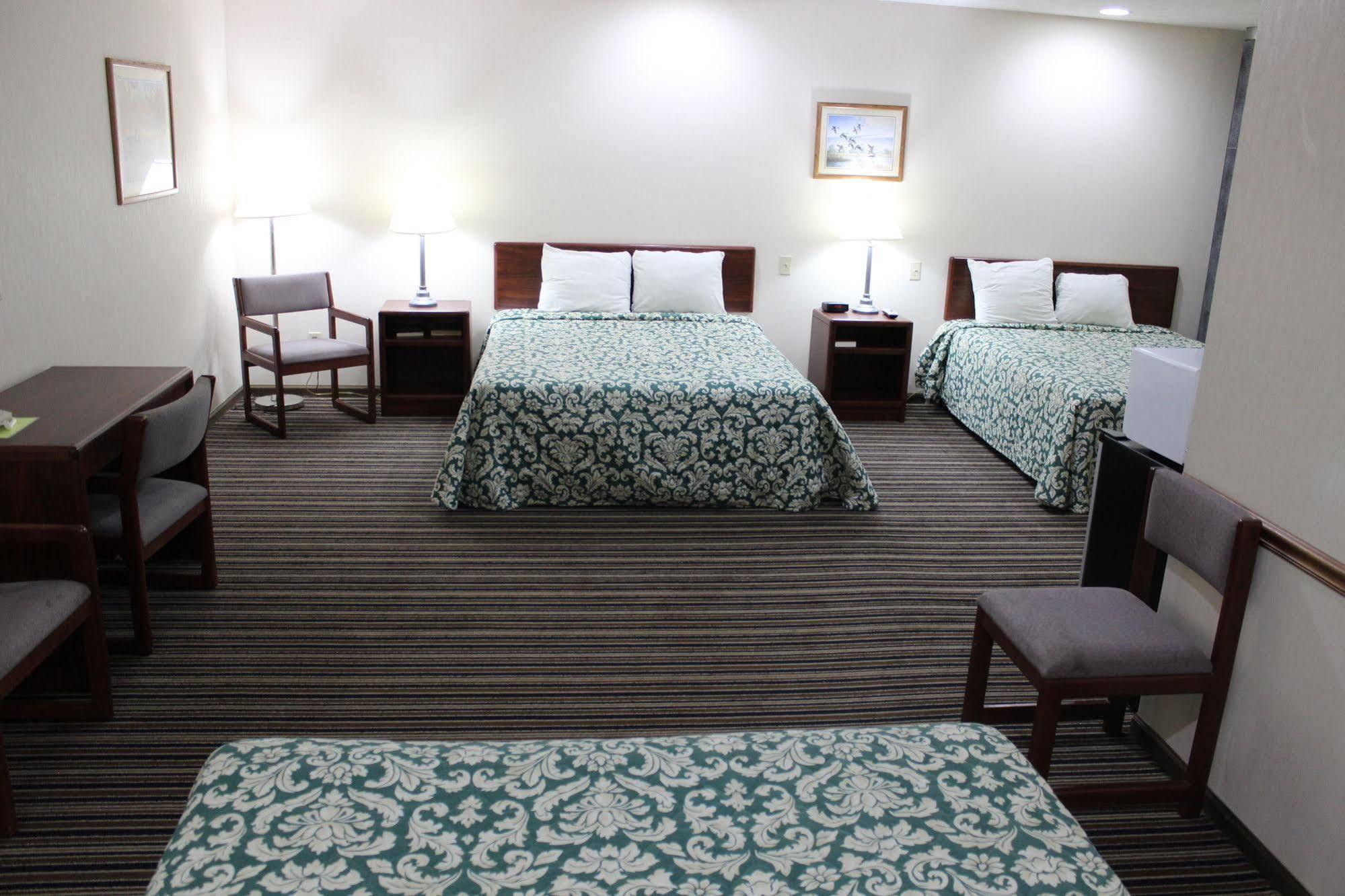 Desoto Inn & Suites Missouri Valley Dış mekan fotoğraf