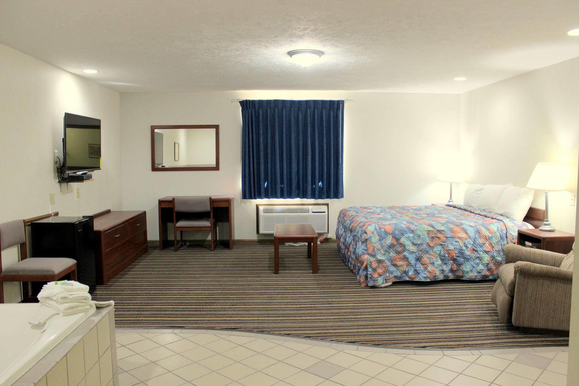 Desoto Inn & Suites Missouri Valley Dış mekan fotoğraf
