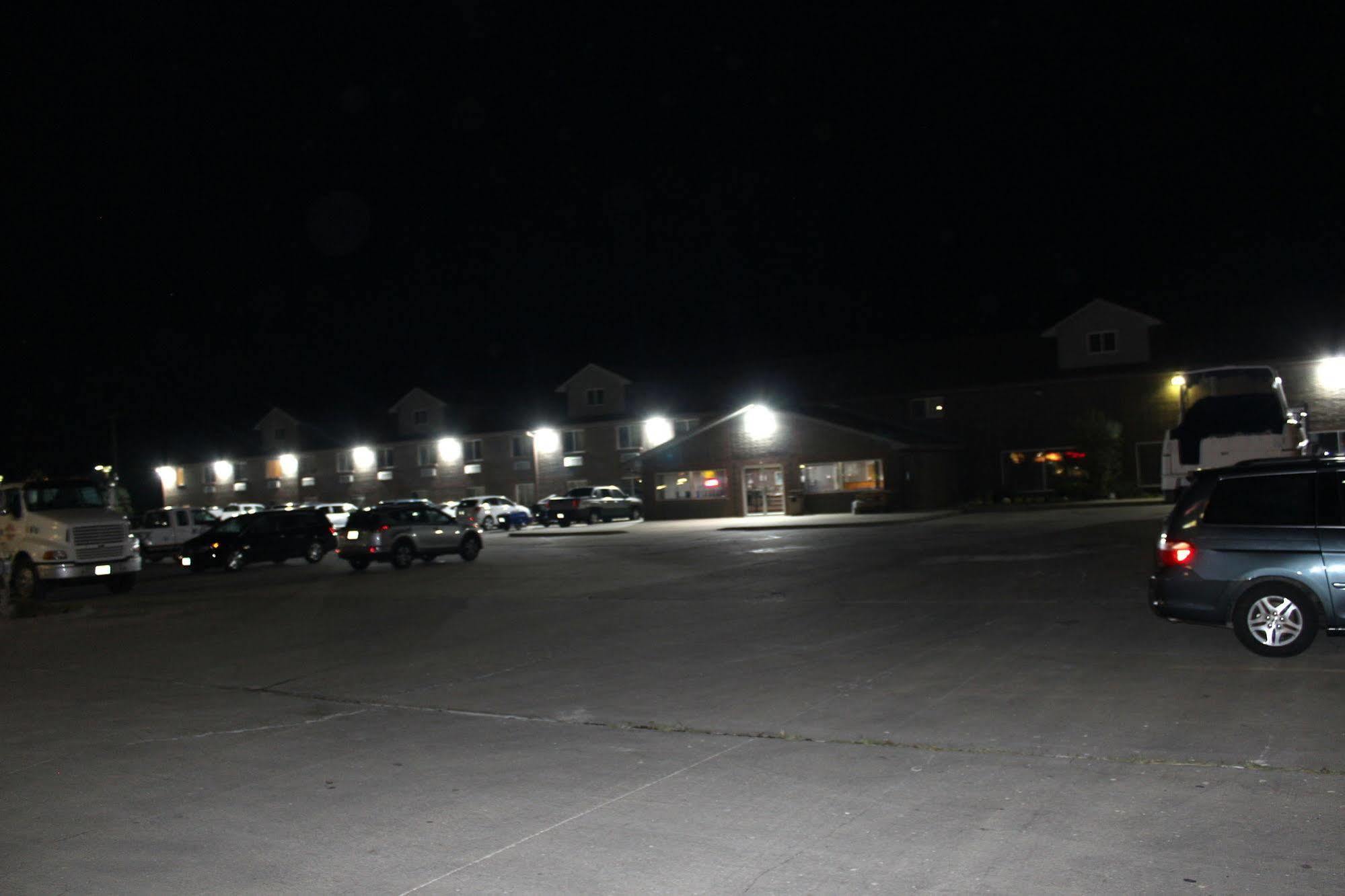 Desoto Inn & Suites Missouri Valley Dış mekan fotoğraf