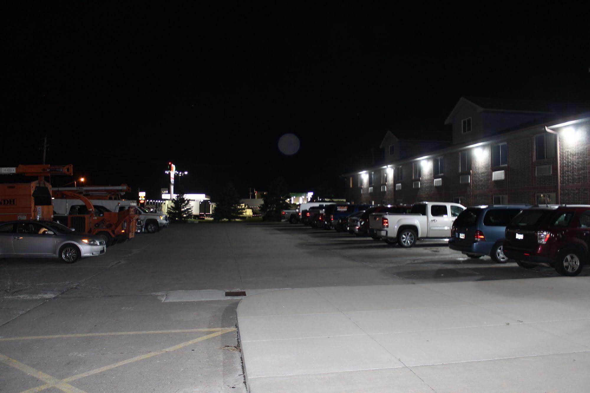 Desoto Inn & Suites Missouri Valley Dış mekan fotoğraf